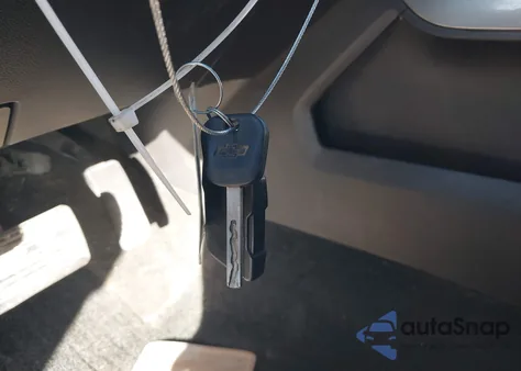 2018 Chevrolet Silverado 1500 2Lt from USA, damaged, VIN 3GCUKREC3JG401381